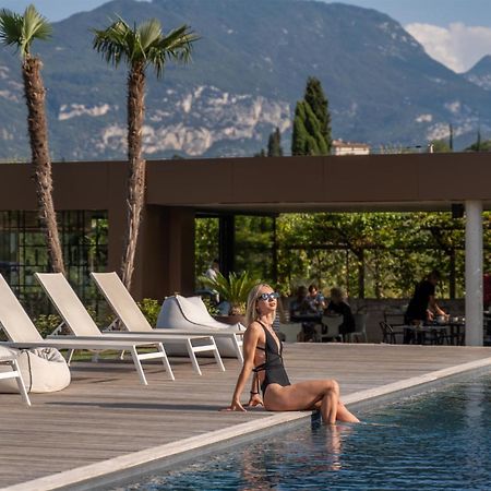 Oleeva Garda Living - Adults Only Bed & Breakfast Riva del Garda Bagian luar foto