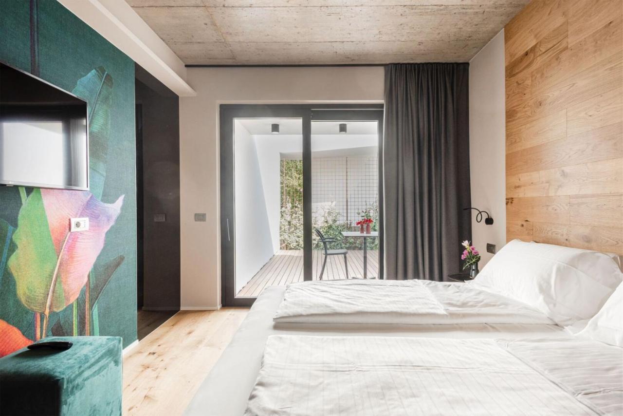 Oleeva Garda Living - Adults Only Bed & Breakfast Riva del Garda Bagian luar foto