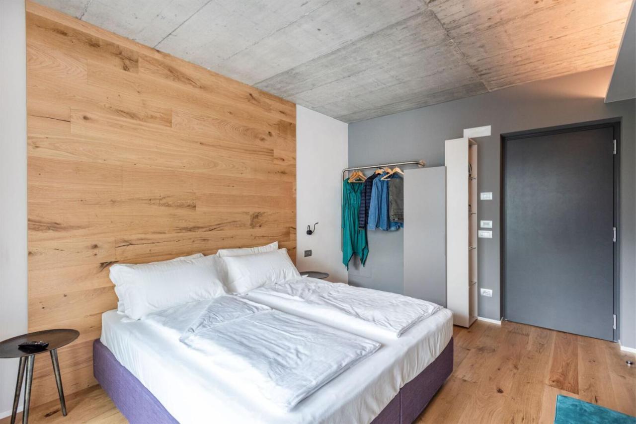 Oleeva Garda Living - Adults Only Bed & Breakfast Riva del Garda Bagian luar foto
